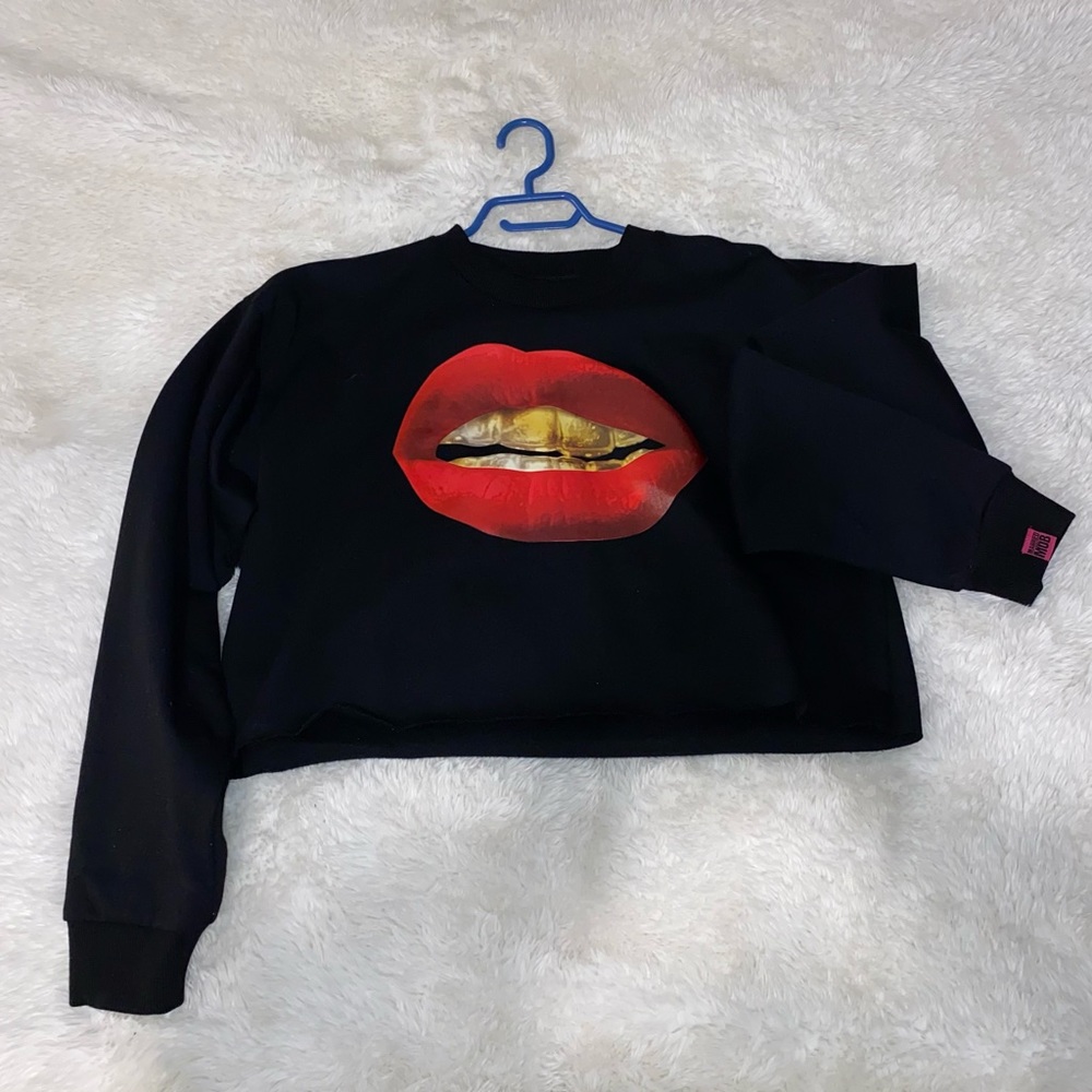 Cropped Sweater